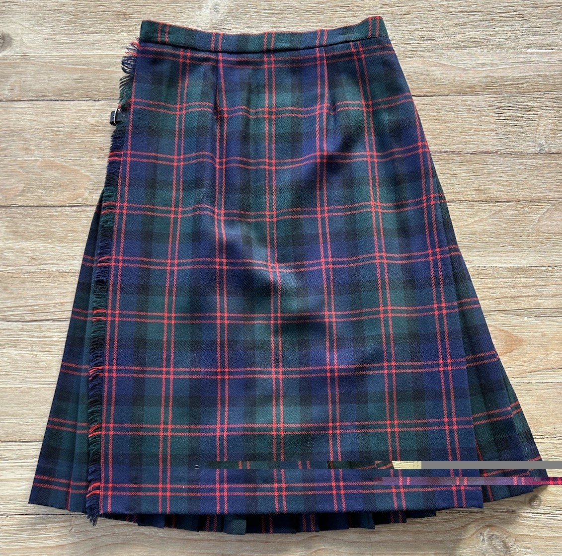 Vintage Wool Kilt Skirt Women Waist 26 Tartan Plaid Leather Buckles Pleated