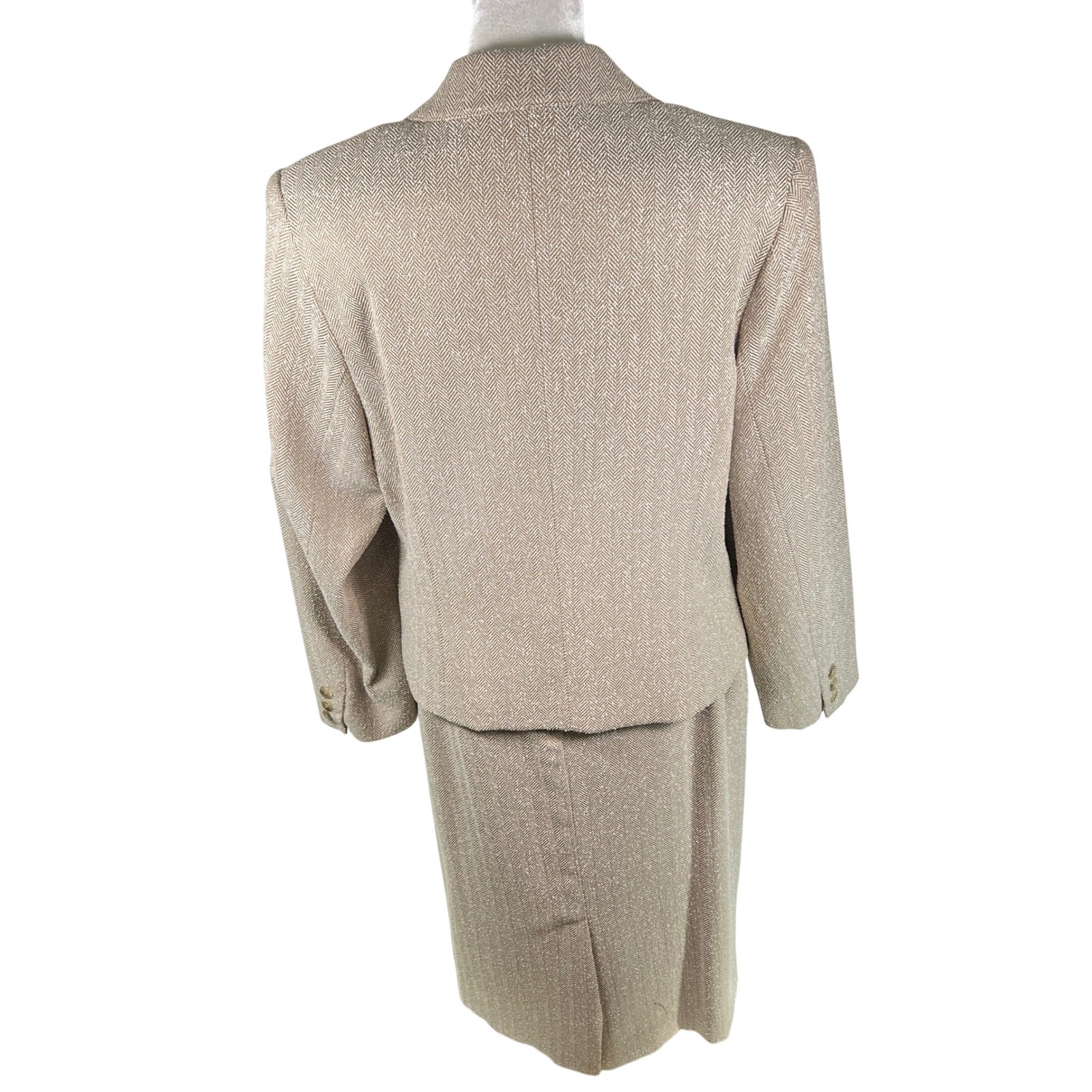 Da-Rue of California Vintage Herringbone Skirt Suit Tan White Size 6 Made in USA