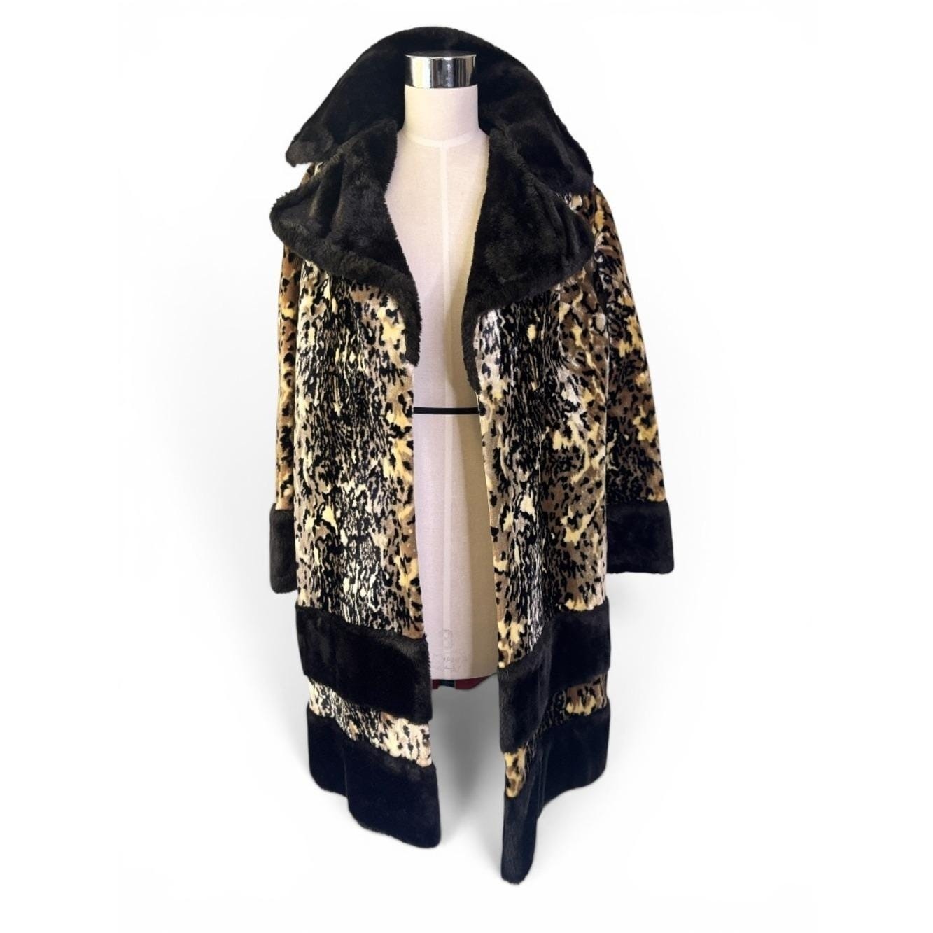 Vintage 1960s Leopard Animal Print Faux Fur Mod Glam Statement Jacket Coat M