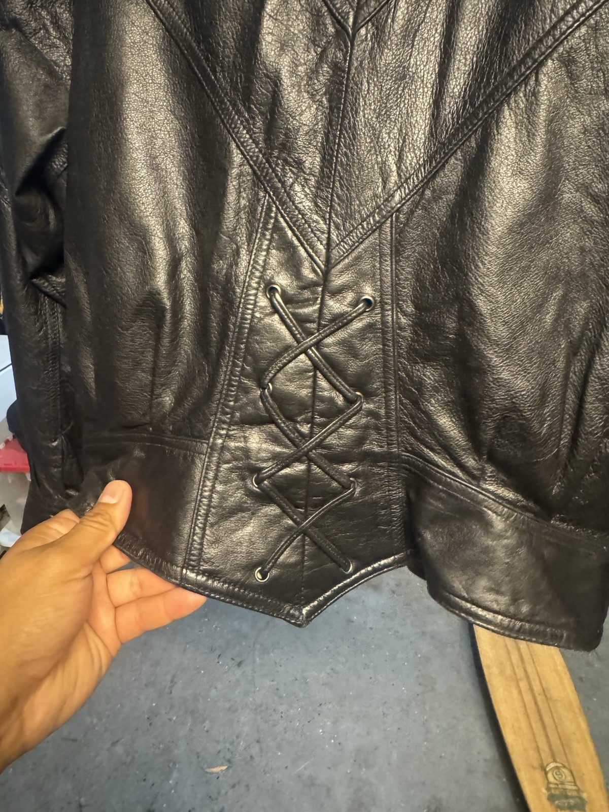 Vintage 1980s Wilsons Leather Jacket L – Black Thinsulate Moto Coat Lace Back