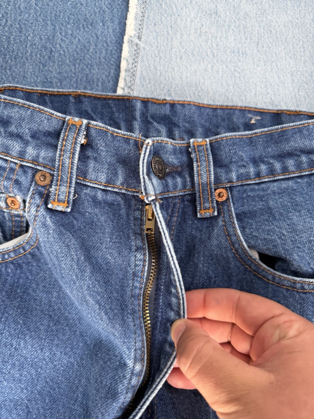 Vintage Levis 505 0217 Red Tab Jeans Denim Womens Straight 35×30 USA Made Fades