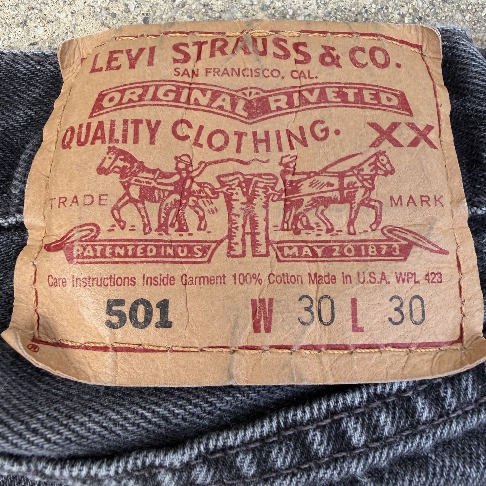Vintage Levi’s 501 Women’s Black Sz 30×30 Actual 27×28 Made In USA
