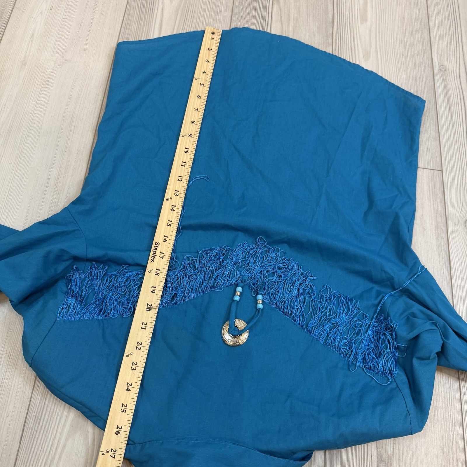 Vintage Western Collection Blue w/ Fringe Embroidered Bolo Long Sleeve Meduim