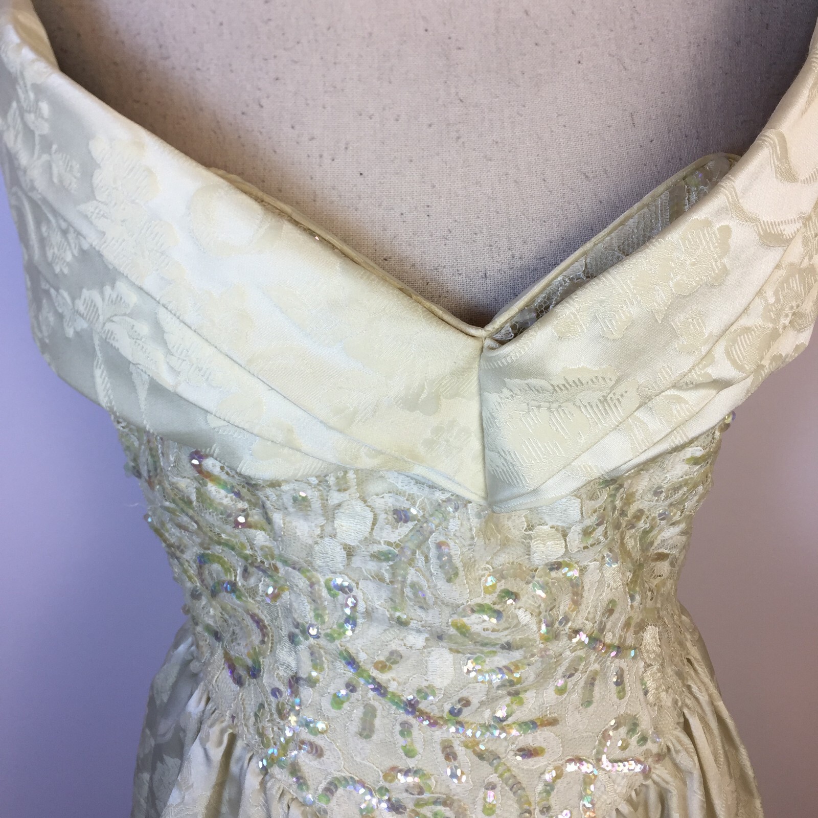 Vtg Jessica McClintock Size 8 Womans Wedding Formal Dress Beige Off the Shoulder