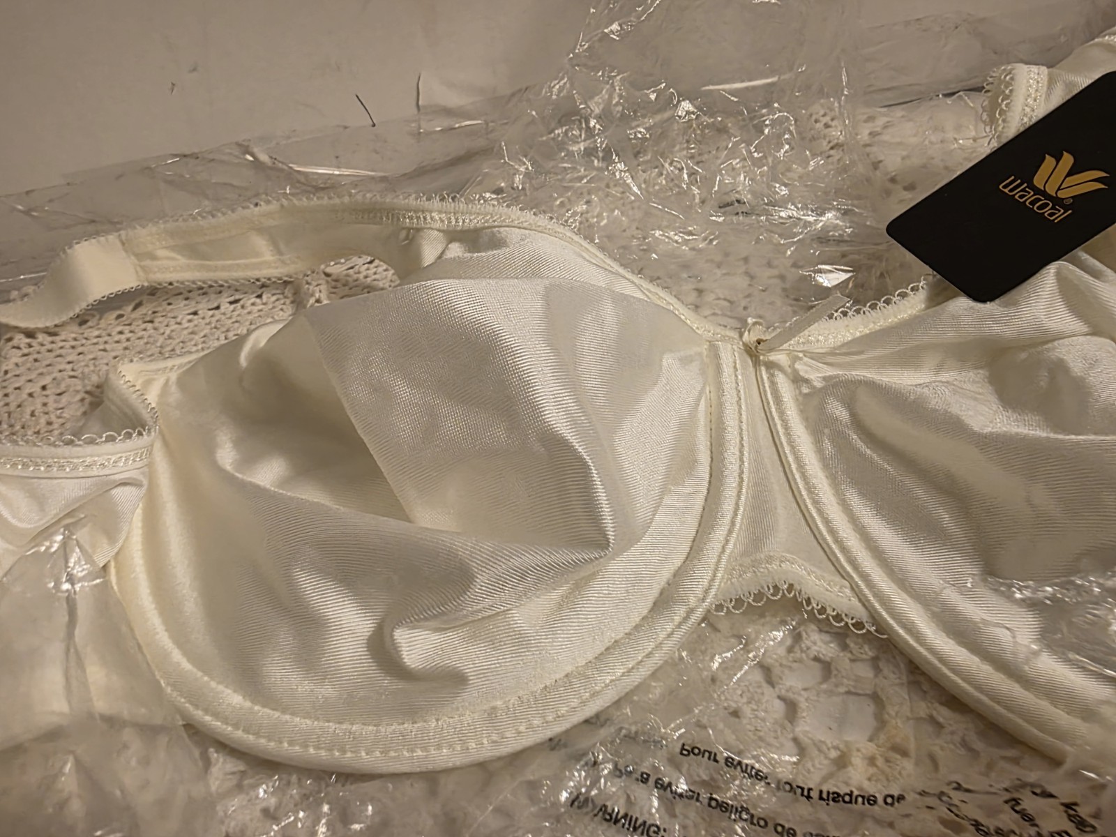 Womens Bras LOT OF 2 WACHOL NEW With Tags 38DD BEIGE AND TAUPE