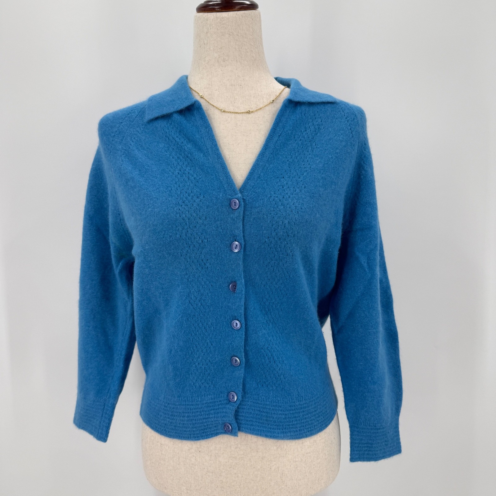Vintage 60s 70s Loubella Knits Blue Pointelle Lambswool Fur Knit Sweater Collar