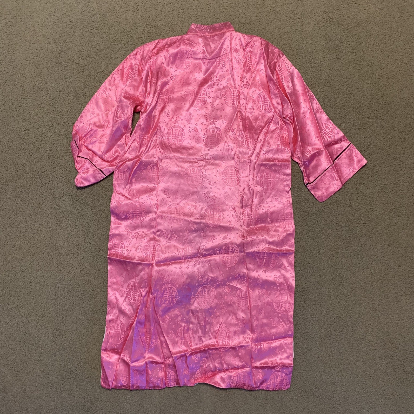 VTG 60s Chinese Satin Bright Pink Floral Brocade Handmade Bath Robe Housecoat M