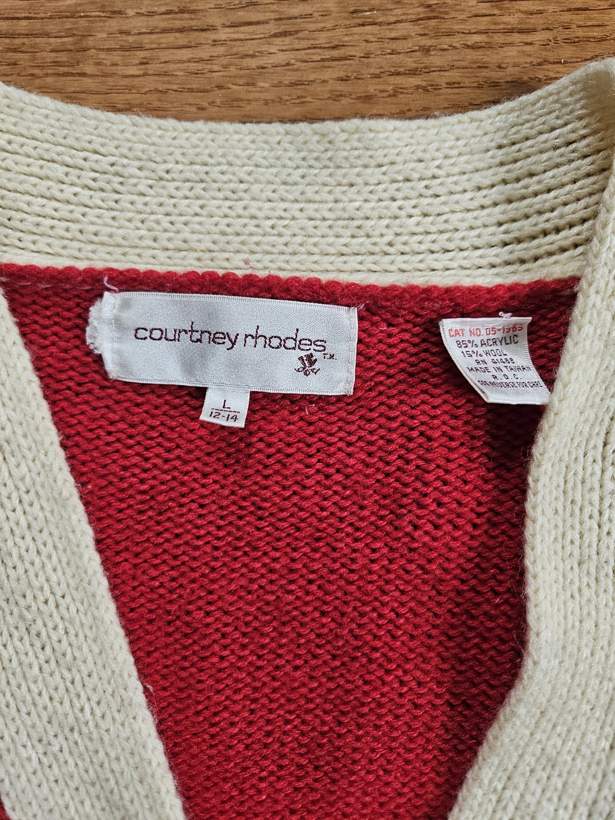 Courtney Rhodes women’s vintage varsity knit baseball cardigan sweater Large