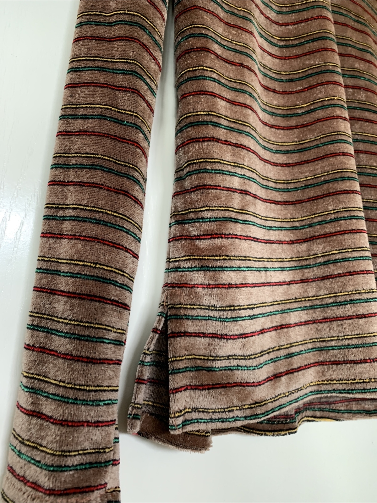 Knit Vintage 1970’s Multi Color Brown Striped V Neck Sweater Shirt Women’s Sz L