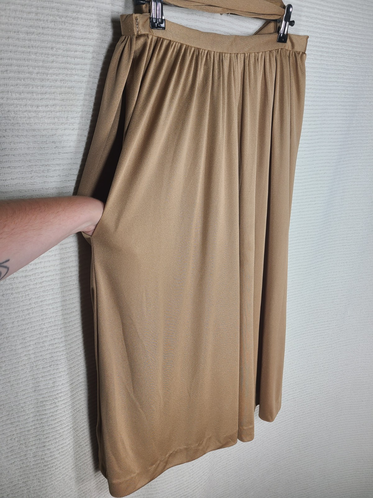 Vintage 1970s Halston Liquid Knit Skirt wSash 28w Disco Twirl Tan Taupe