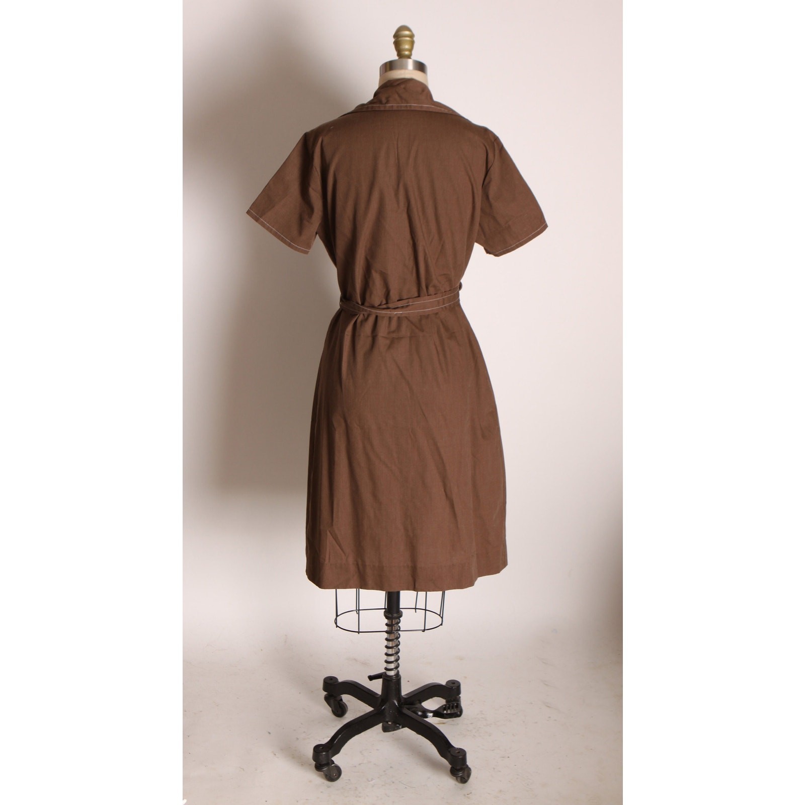 1970s Brown Button Up Short Sleeve Dog Ear Collar Belted Dress by Ship N’ Shore