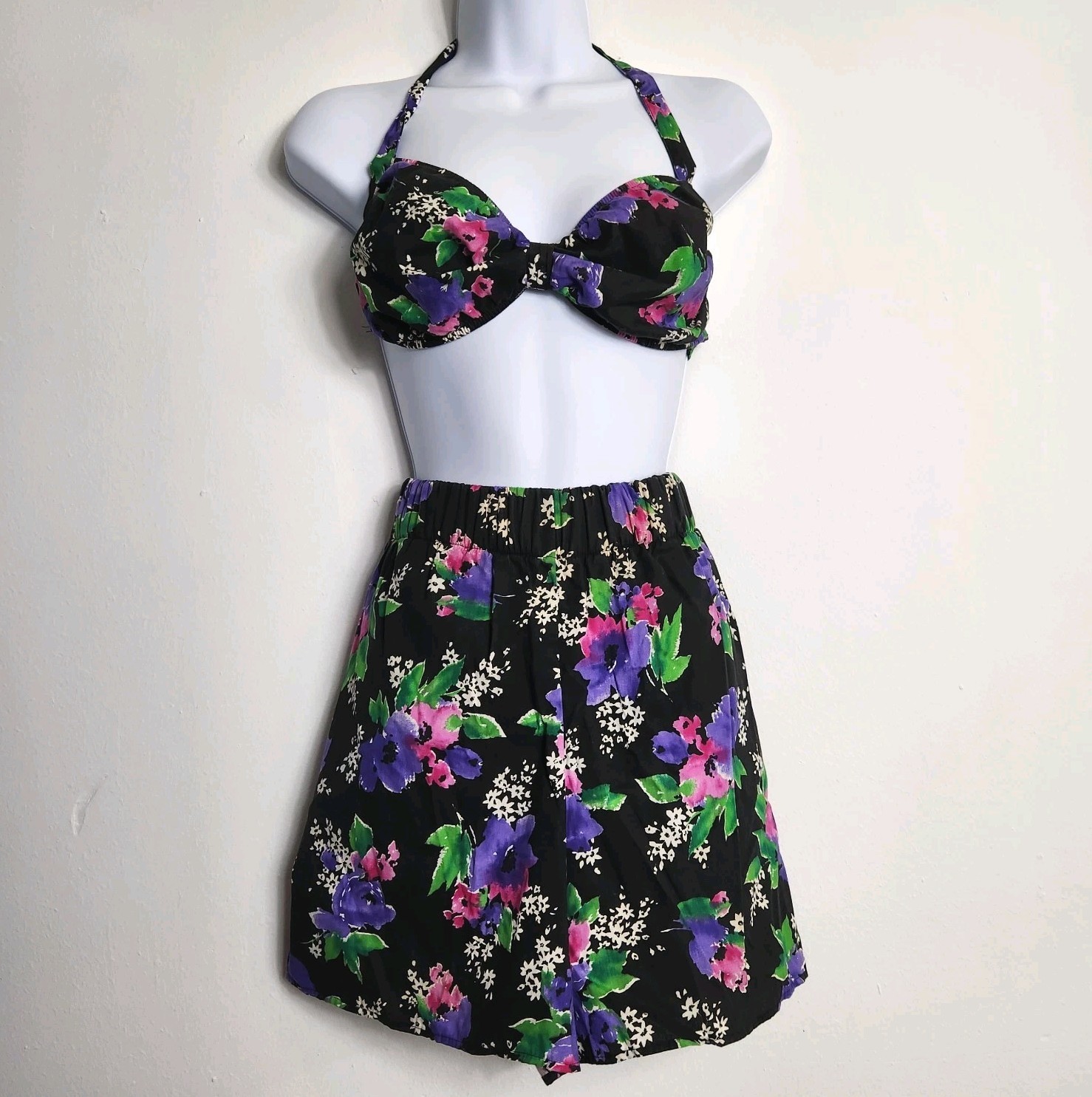 Vintage 80s Ocean View 2 Pc Swimsuit Size 10 Floral Halter Bikini Skirted Shorts