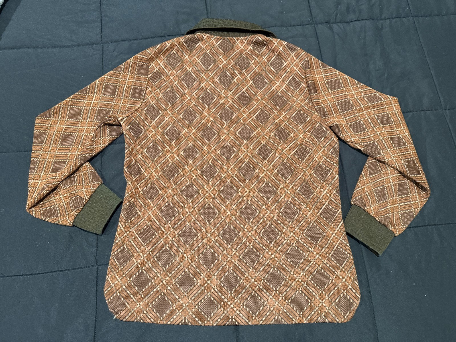 Vtg 1960’s Fashion Wagon Long Sleeve 4 Button Brown Plaid Shirt – Rare!