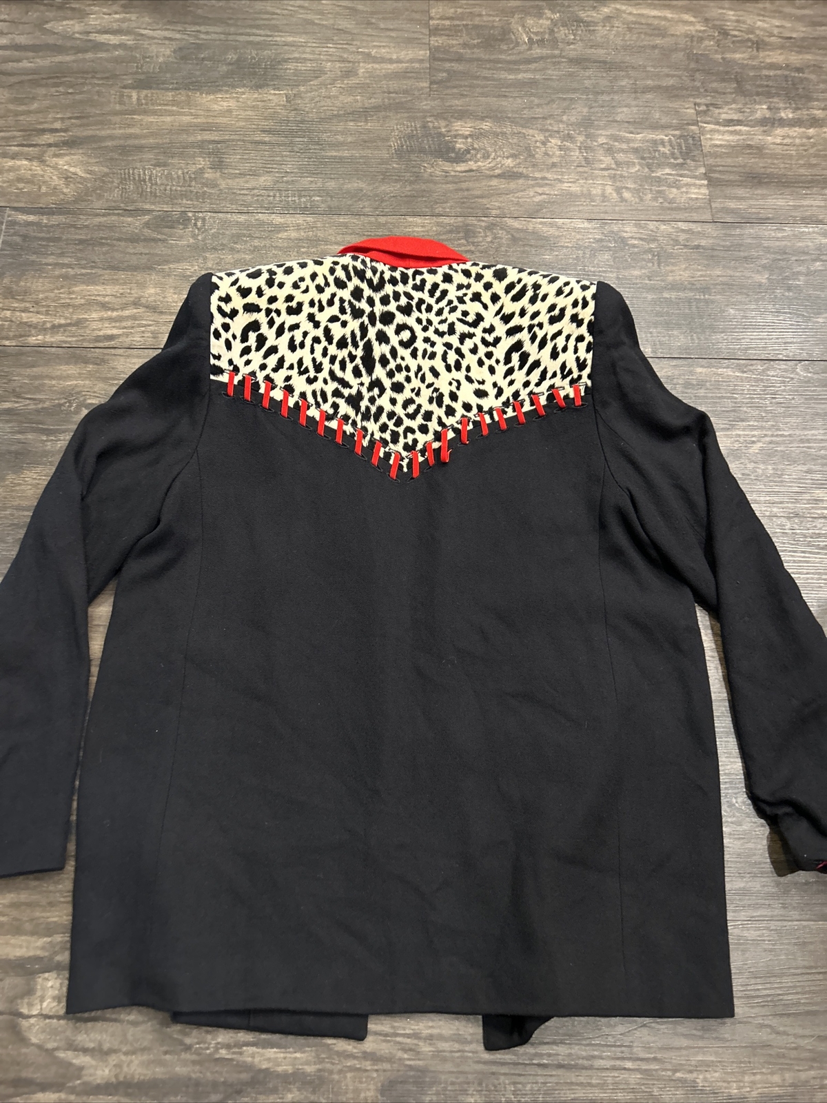 Vintage CRISCIONE New York Blazer Jacket Sz M Red and Black Animal Print
