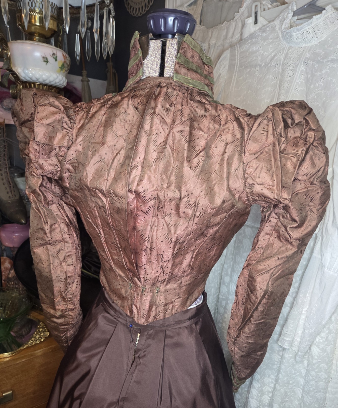 Victorian Copper Taffeta Print Bodice w/ Green Velvet Trim READ!