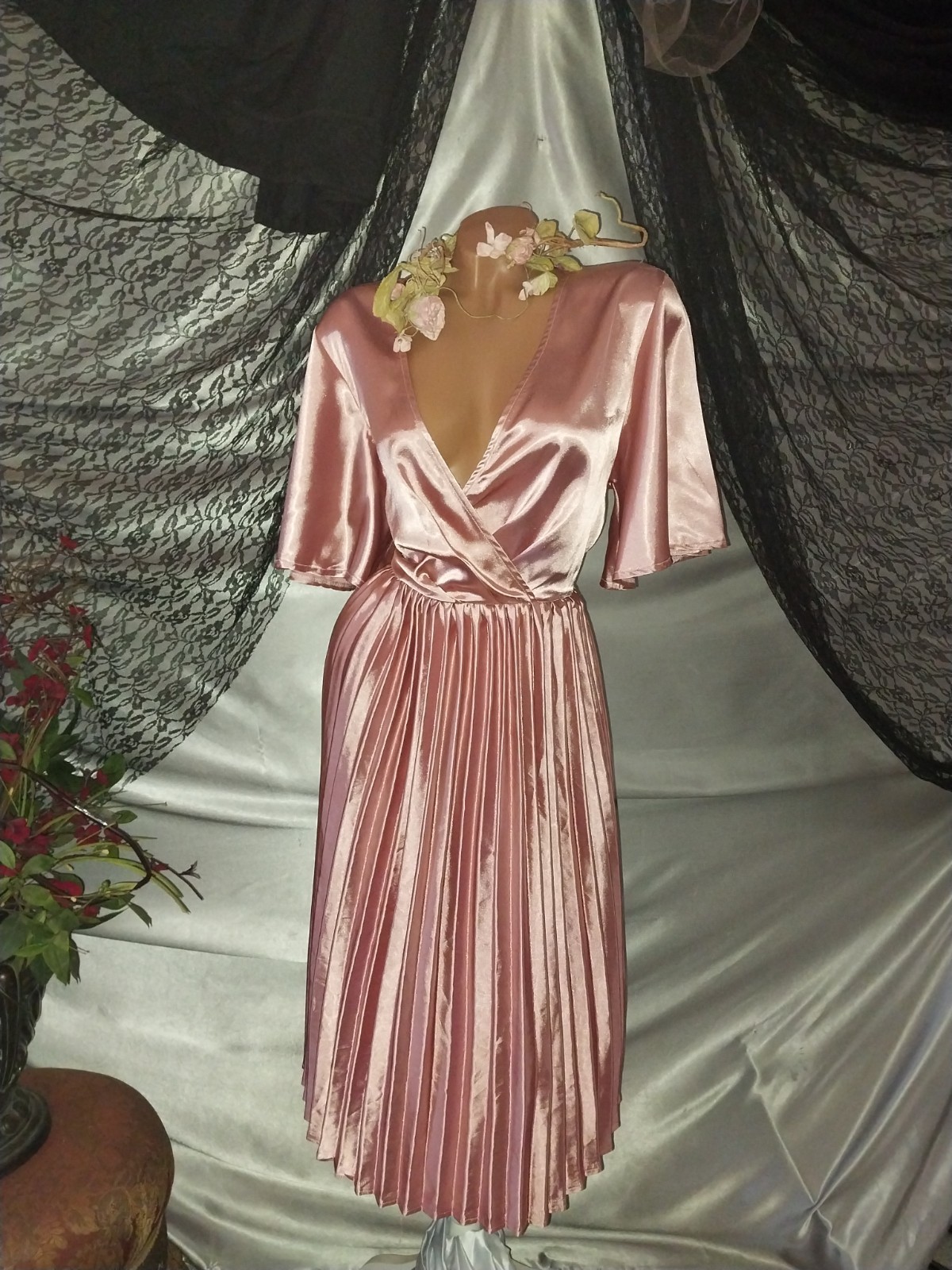 VTG SATIN LIQUID SHINY PINK CRYSTAL PLEAT MIDI GLAM DRESS L/XL PLUNGE HOLLYWOOD