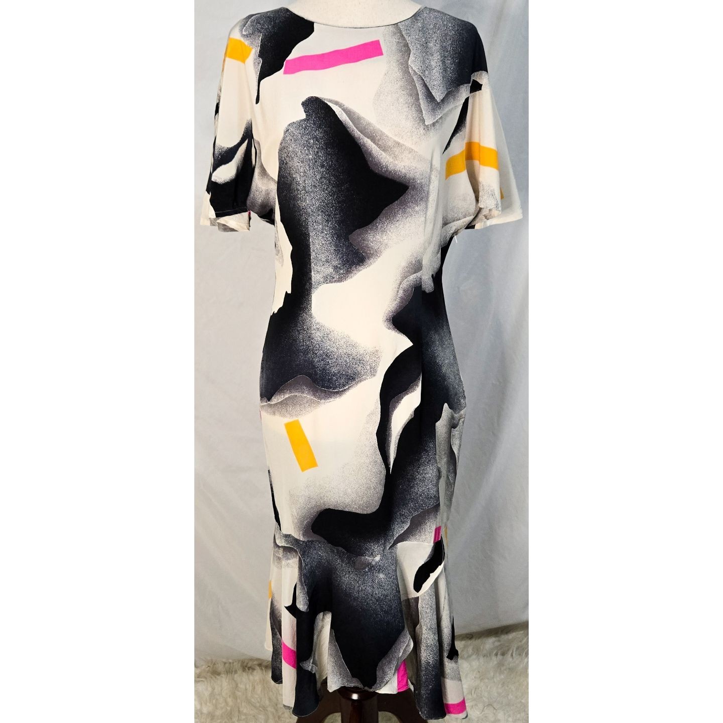 Vintage 80s 90s Silk Sheath Dress 4 Avant Garde Abstract Flutter Sleeves Beige