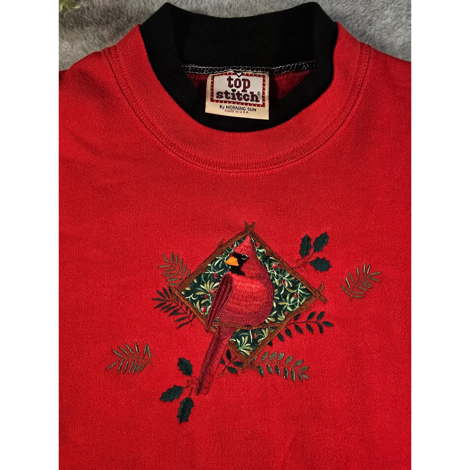 Vintage Top Stitch Morning Sun Cardinal Embroidered Crewneck Sweater Red Large