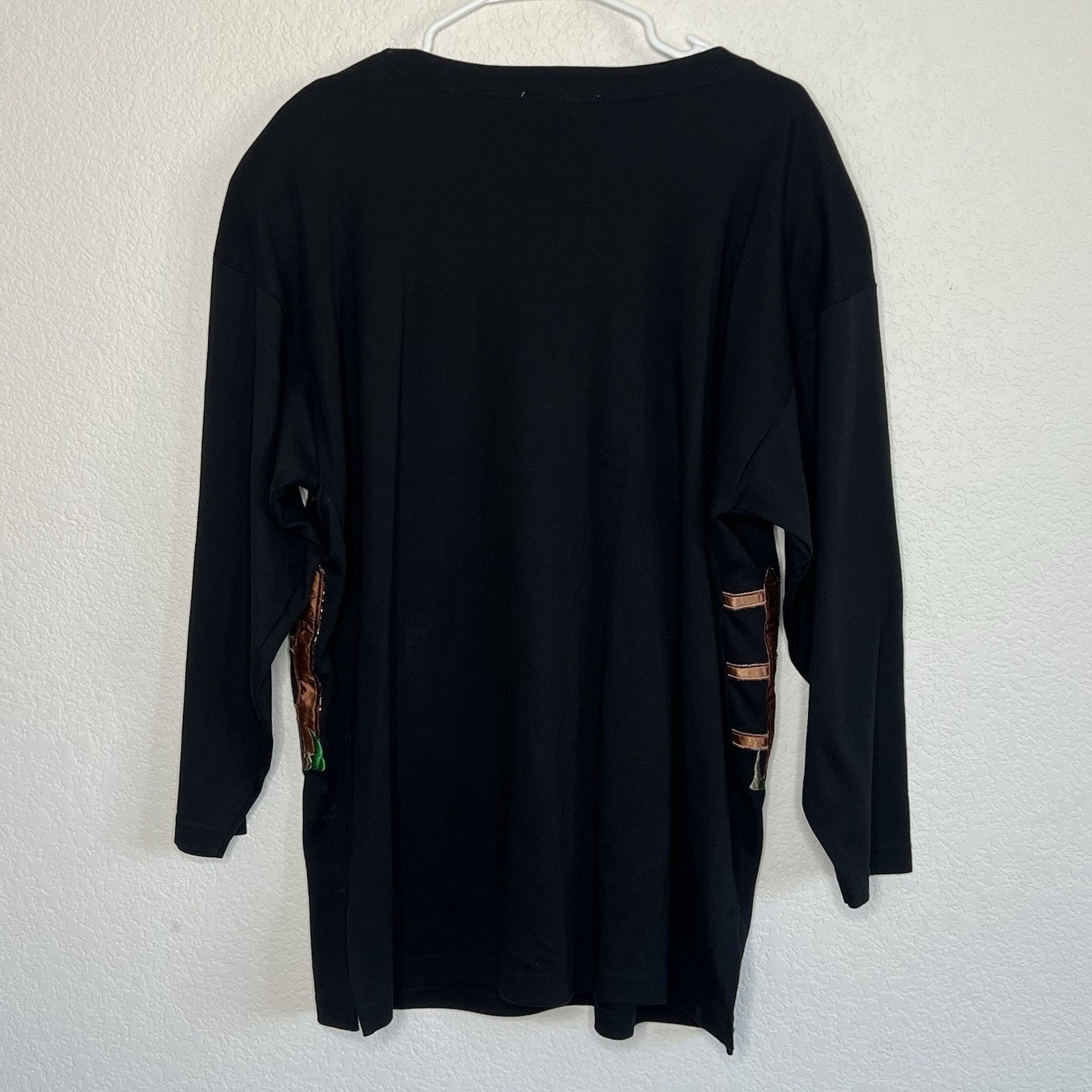 Vintage 80s Sweatshirt Tunic Halloween Cat Applique Folk Art Medium Beaded