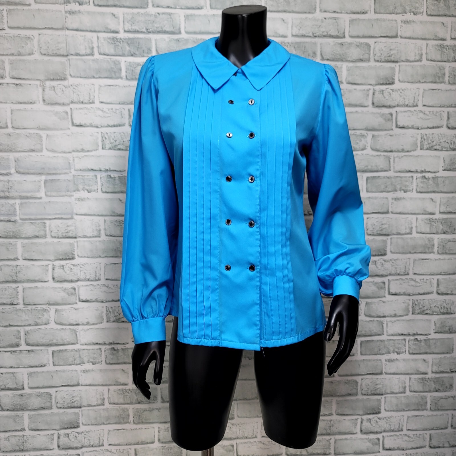 Vintage 70s JUDY BOND M/L Bright Blue Big Collar Pleated Button Front Blouse