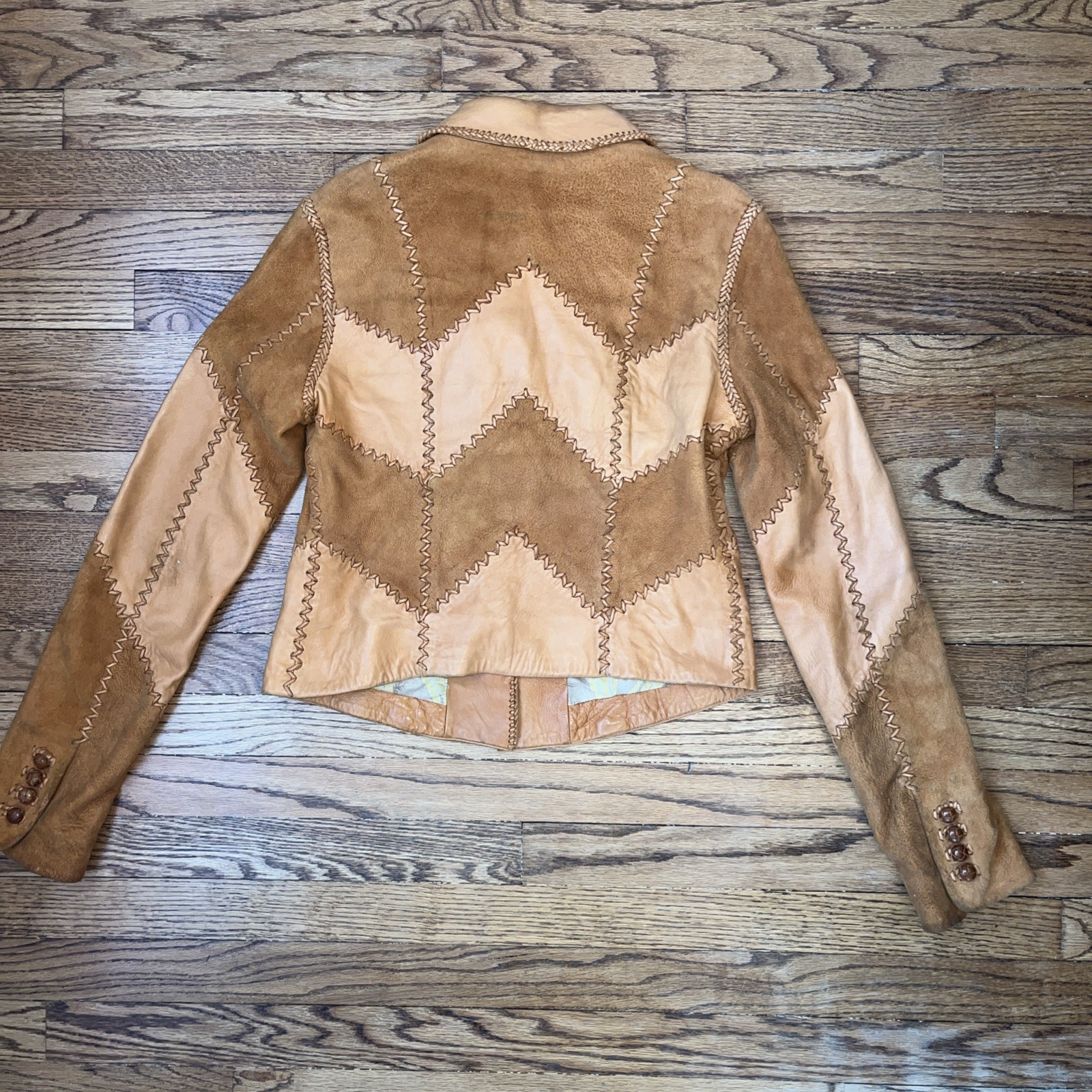 Earl Jeans VTG. Whip Stitch Leather Jacket Women Sz. M Rustic Tan Boho Festival
