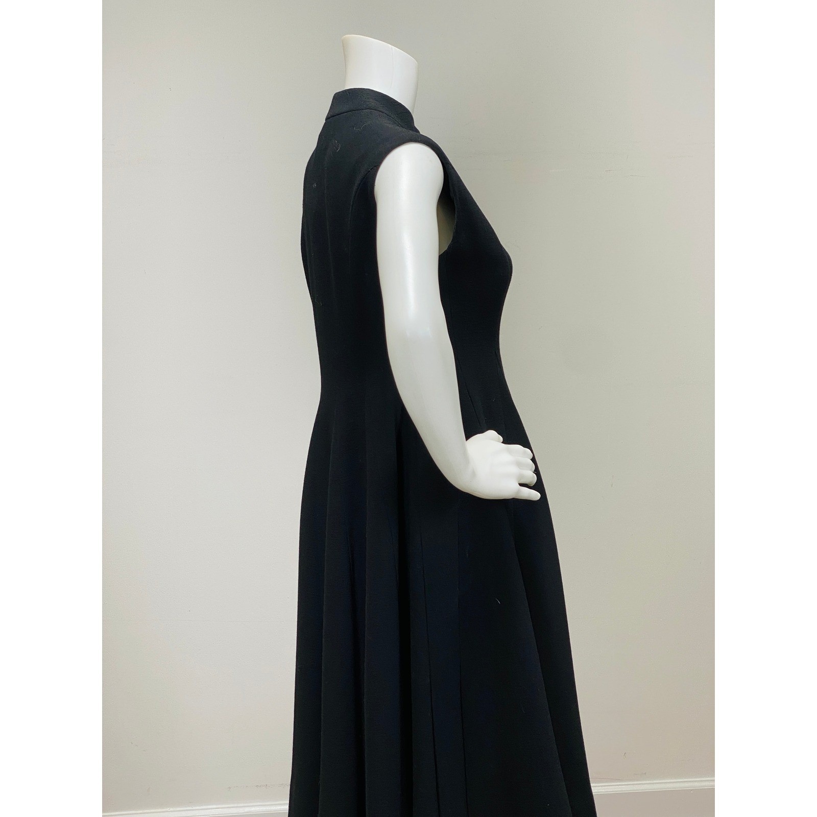 Vintage 1960s Norman Norell Dress Black A-Line Princess Seams Short Sleeve