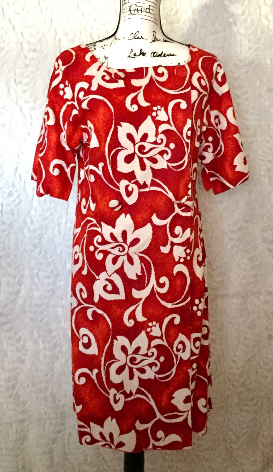 VTG 1960s to 1970s Kiyomi of Hawaii Muumuu Wrap Dress Red Orange Floral Medium