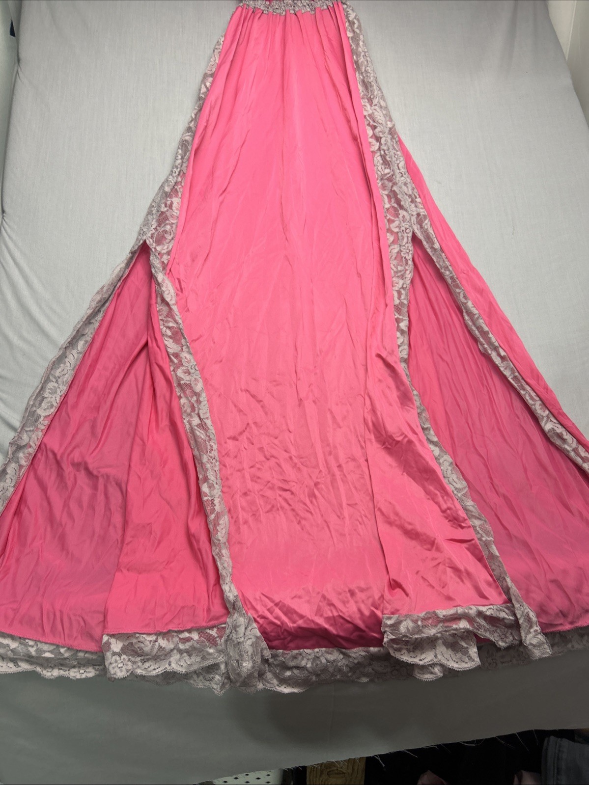 VINTAGE 1960’S GLYDON’S LACE TRIM CHIFFON NIGHT GOWN SIZE SML