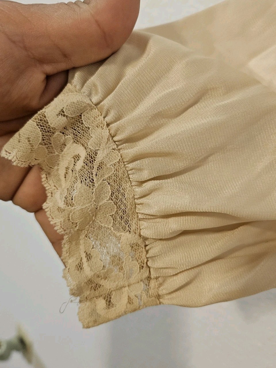 ​VTG 70s Maidenform Dreamwear Peignoir Set M Tan Beige Nylon Lace Robe Gown USA