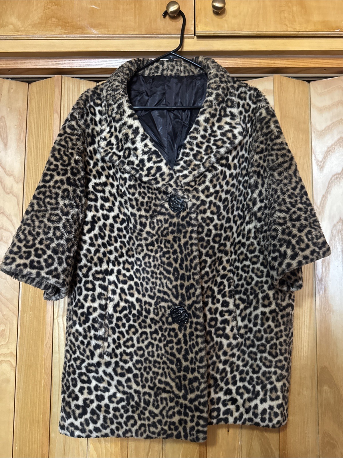 Vintage 60s Simba Princeton Fabric By Sportowne Cheetah Print Bakelite? Buttons