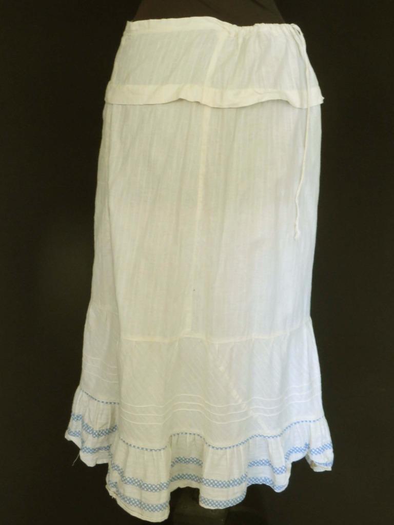 VERY RARE FRENCH EDWARDIAN ERA CREAM COTTON PROVENCE SKIRT SIZE MEDIUM