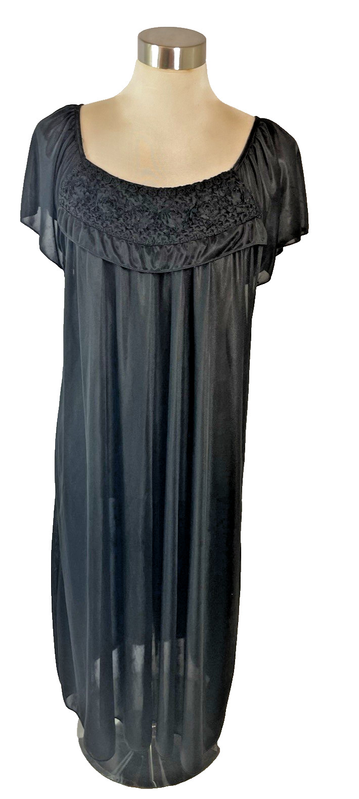 VTG EZI Brands Black Flutter Sleeve Lace Rosettes Bodice Nightgown Negligee 3X