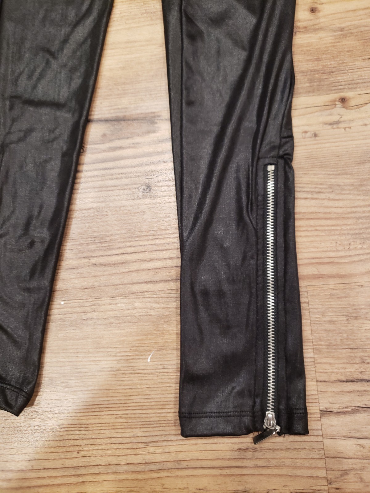 Dead Stock Vintage Y2k Miley Cyrus X Max Azria Zipper Shiny Leggings Size Small
