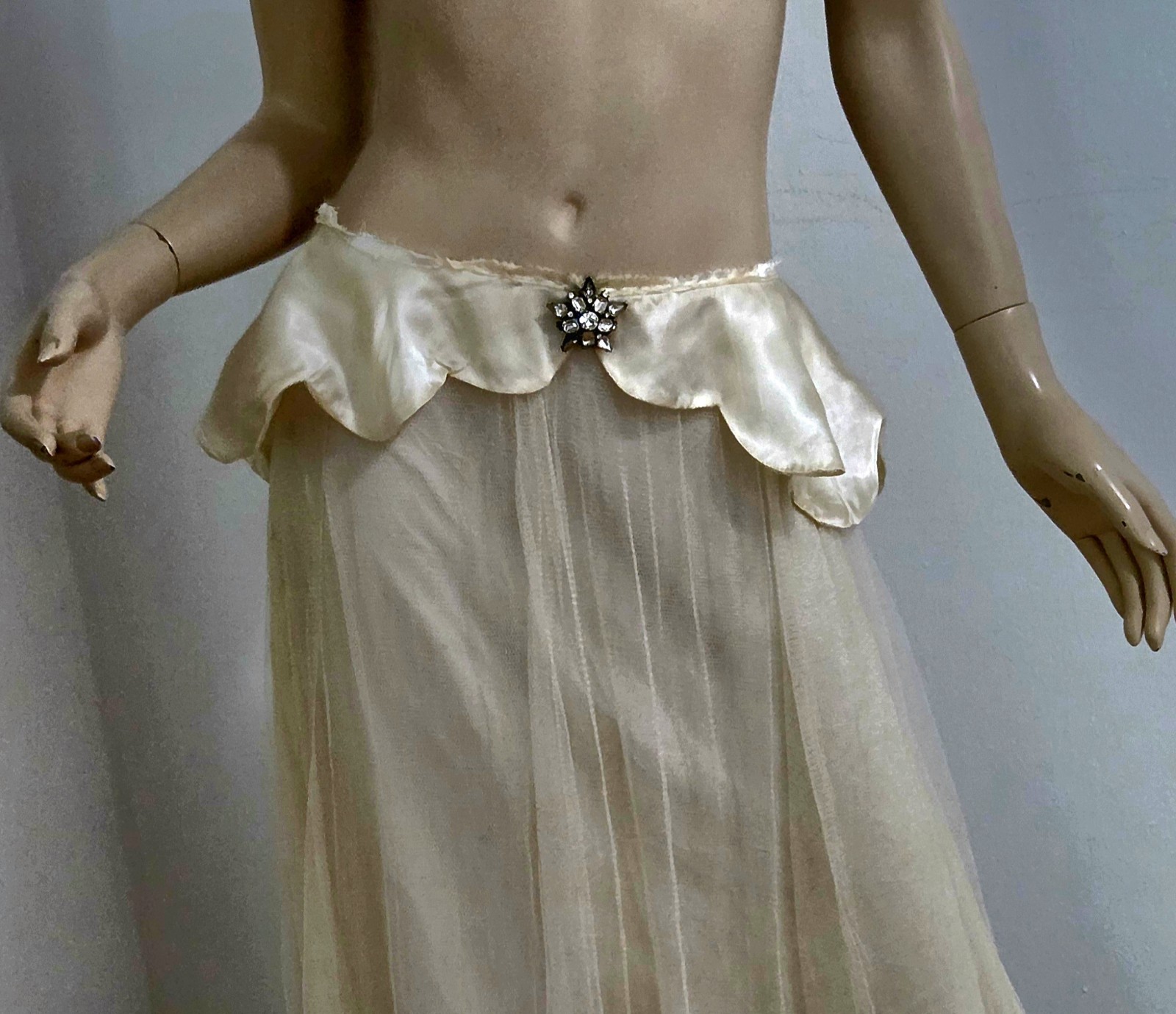 Antique Maxi Peau De Soie Silk Skirt W/Train 2 Rare Veils