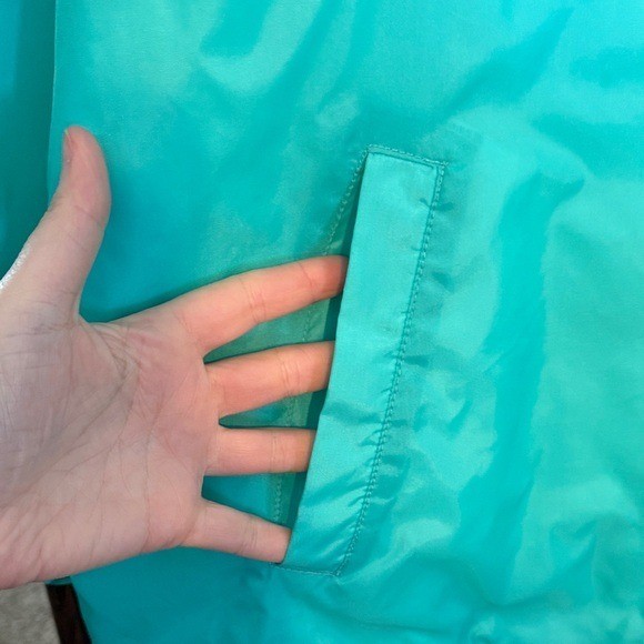 Current Seen Women 22W Teal Snap Front Windbreaker Jacket Made in Russia Vintage