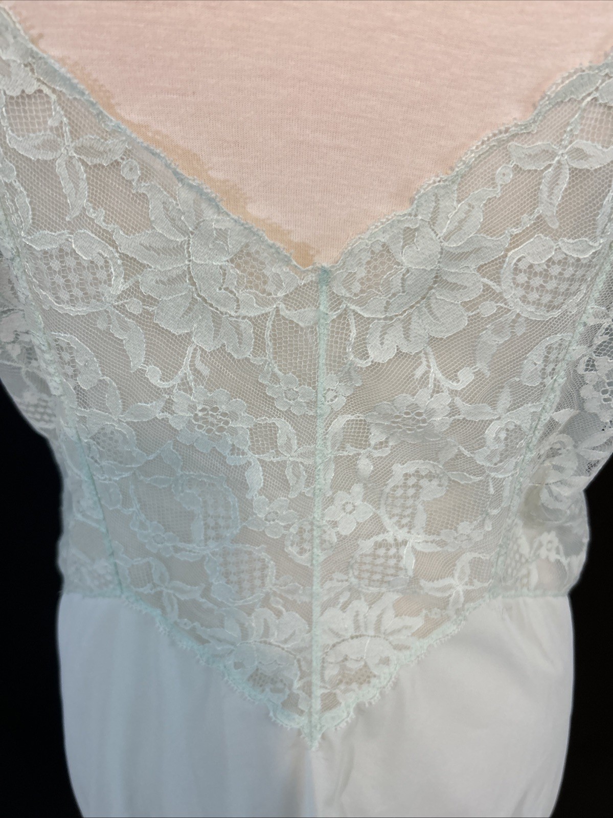 Vtg Vanity Fair Camisole Slip Size 40 Tricot Nylon Pale Green Perfect Condition!