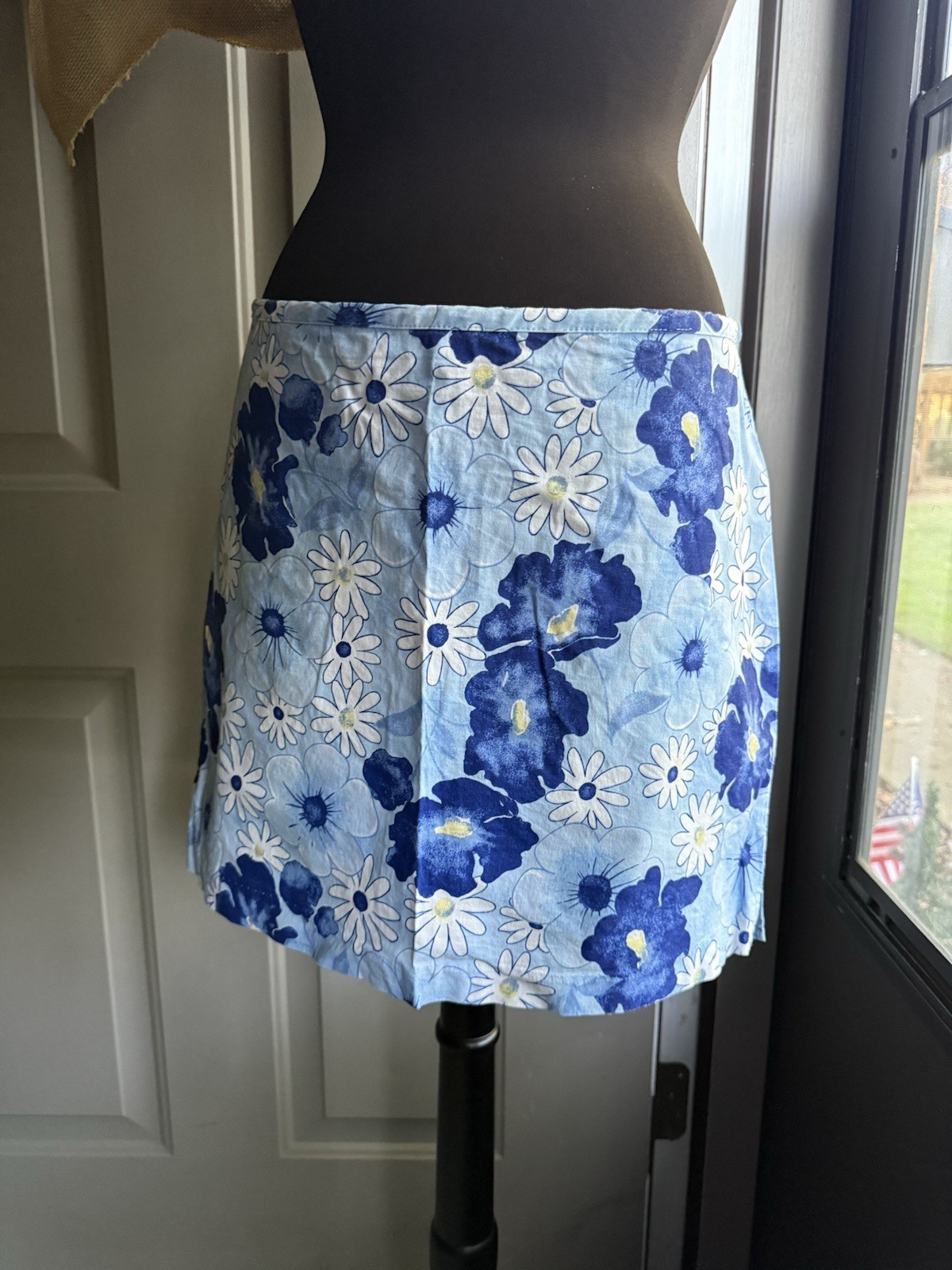 Vintage Tangents blue flower power mini skirt, size 13/14