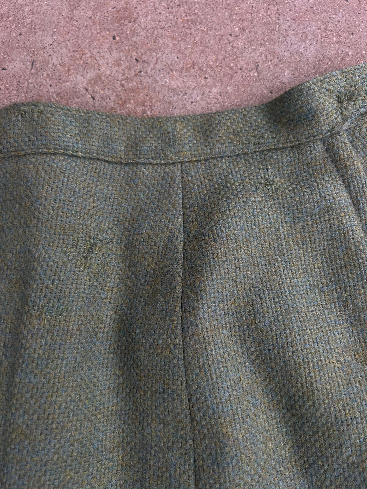 Vintage 1960s/1970s Green And Blue Wool Blend Mini Skirt XS Preppy Mod Tailored