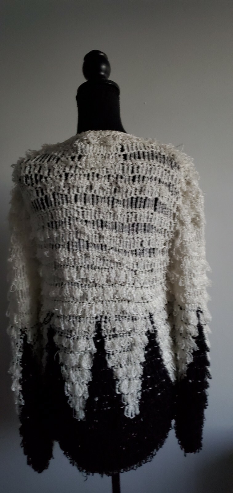 Vtg Womens Rochelle California Black/White Curly Loop Knit Sweater/Cardigan Sz L