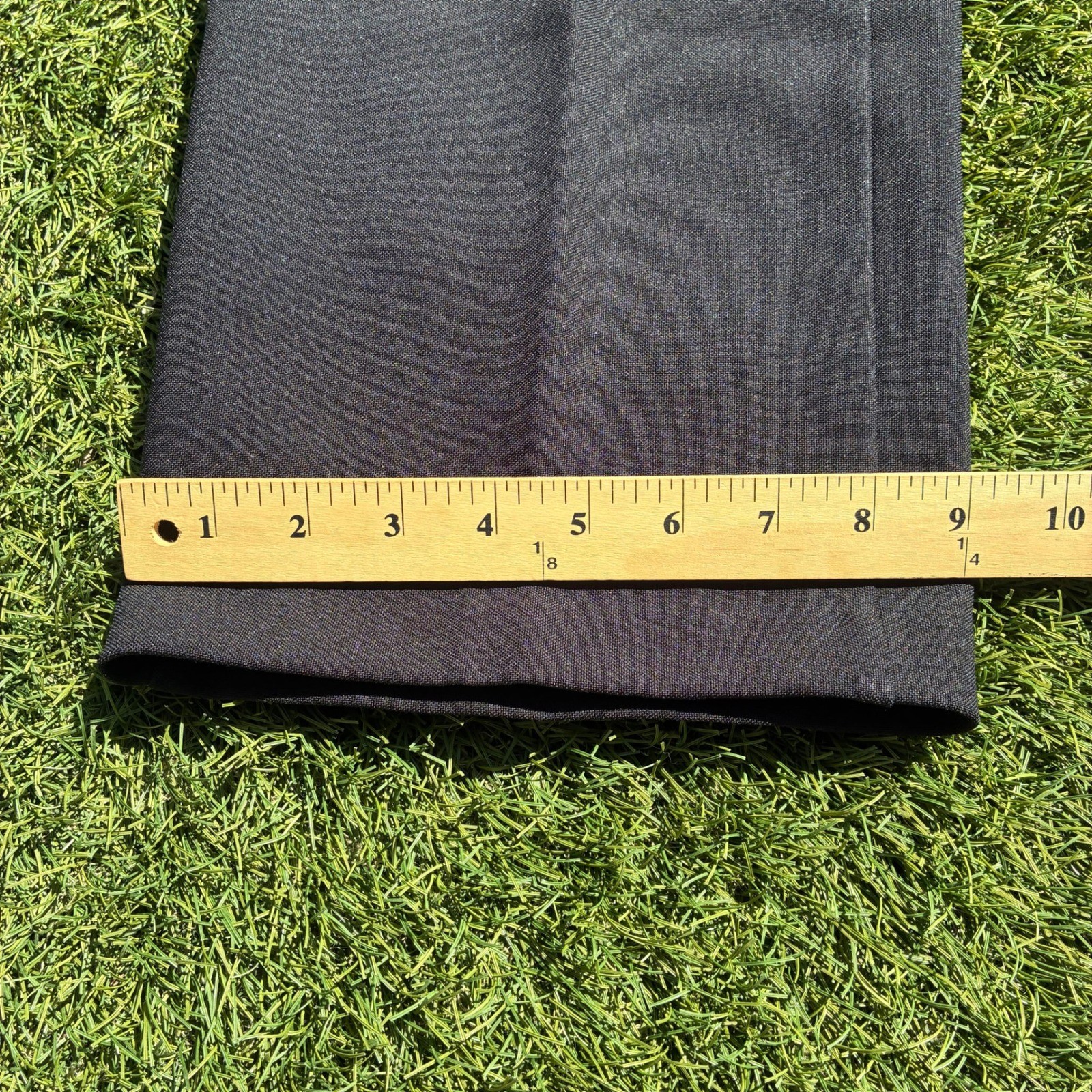 Vintage Levi’s Black Straight Leg Trousers 27×30