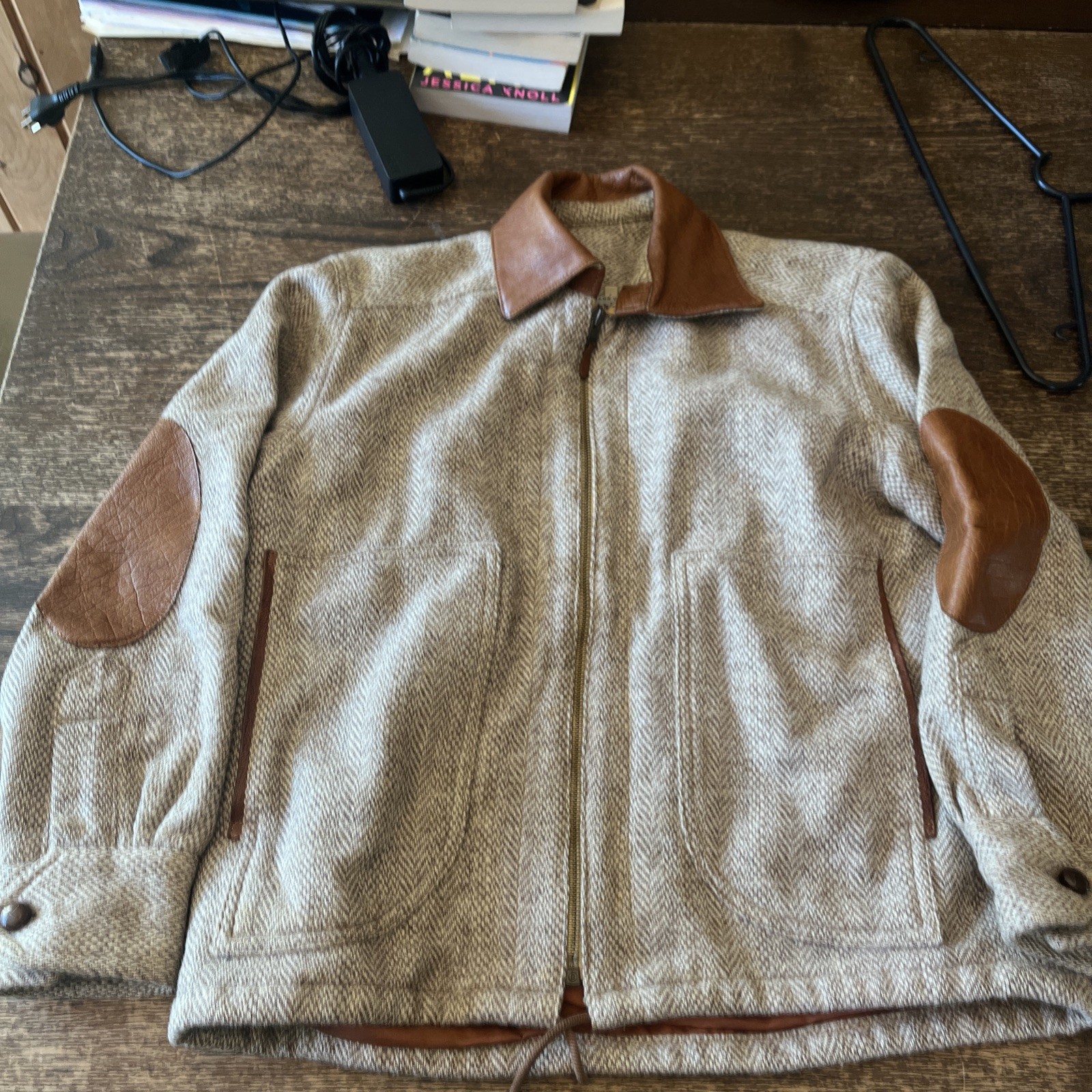 Vtg Harris Tweed Wool Jacket Size S Brown Leather Elbow Patch & Collar Zip READ
