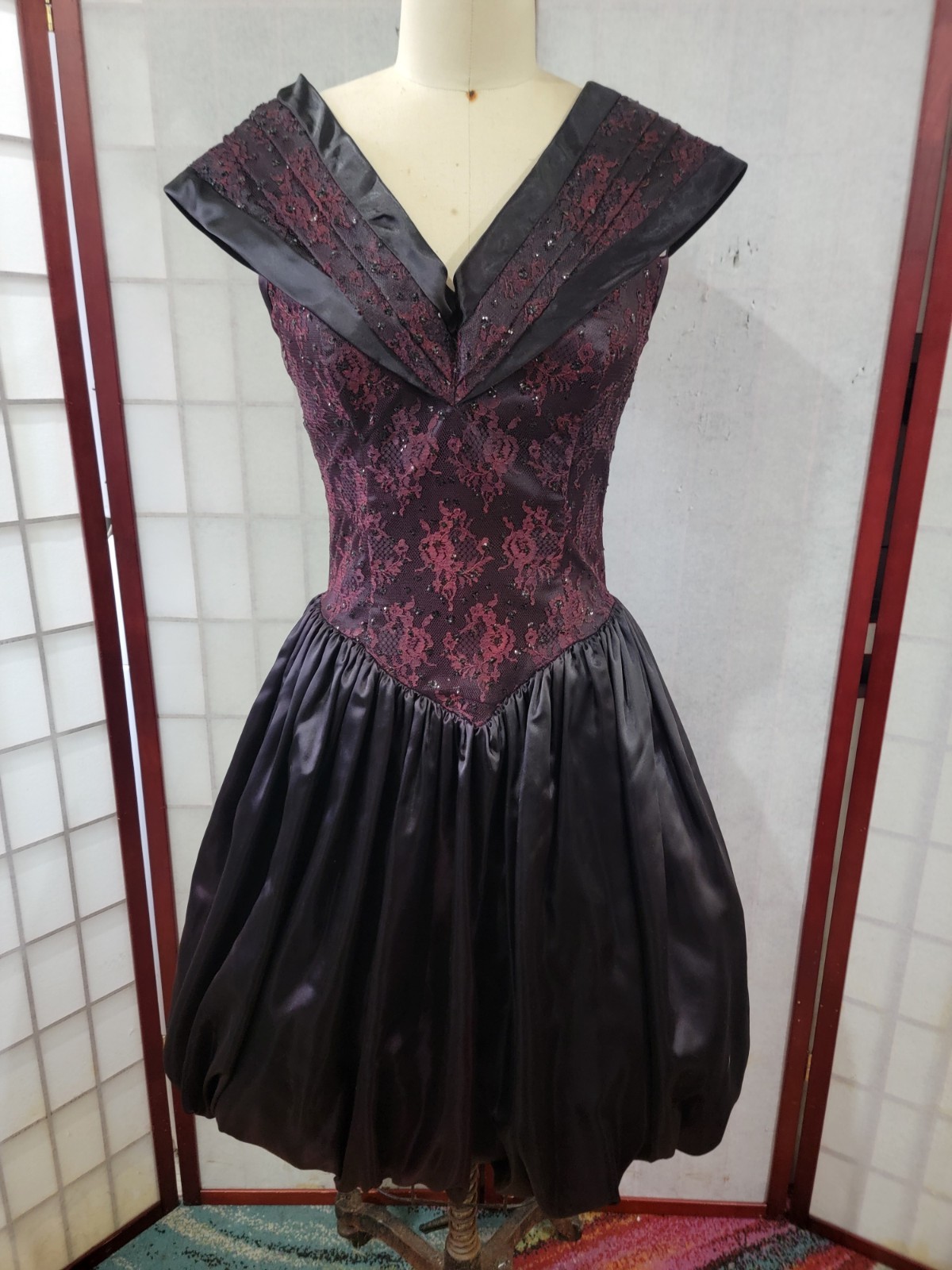 Vintage Gunne Sax Black N Wne 80s Taffeta Formal Prom Dress 9 Off Shoulder EXC