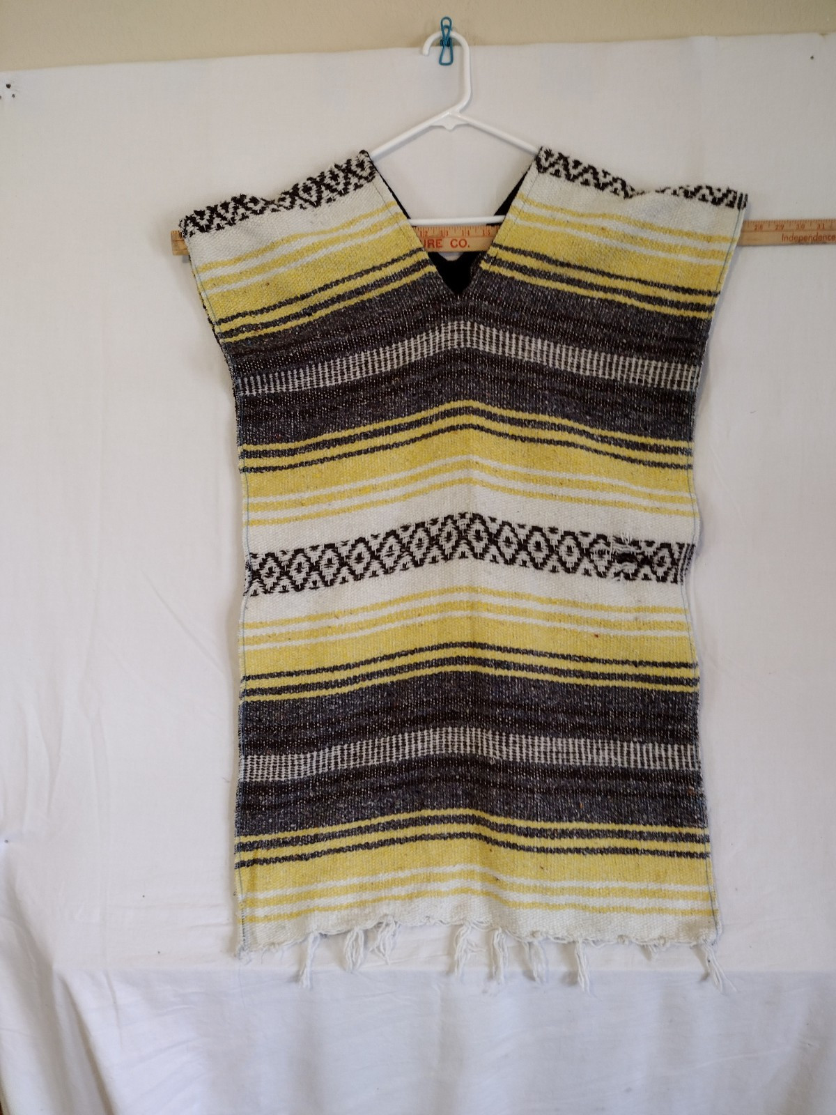 Vintage Hand Knit Multicolored Poncho 44″ Chest See Description For Measurements