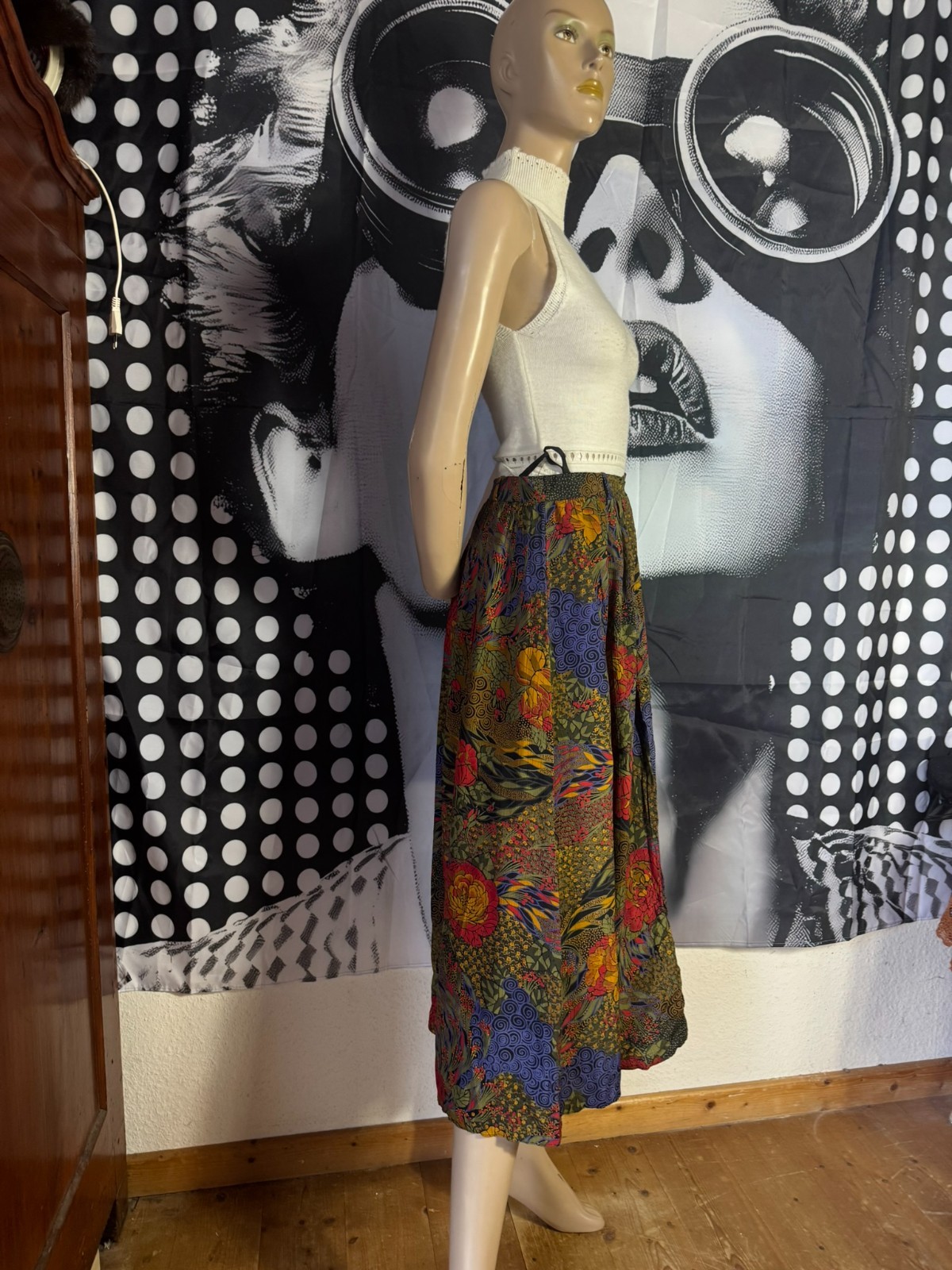Vintage Sylbo Skirt 60s 70s Floral Viscose Disc Skirt Boho Midi 32/34 XS