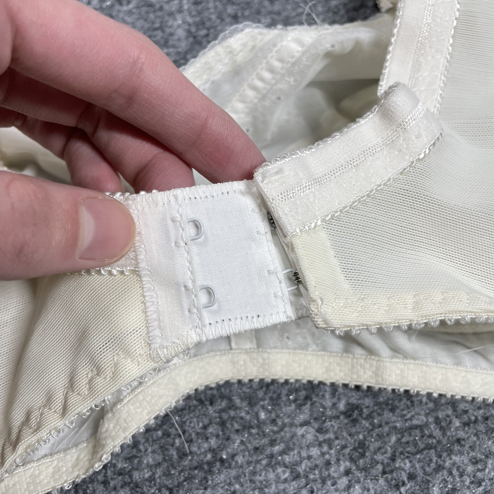 VINTAGE 50s 60s Marianne Bralette Bra Womens Size 36 B White Cotton Blend NWT!