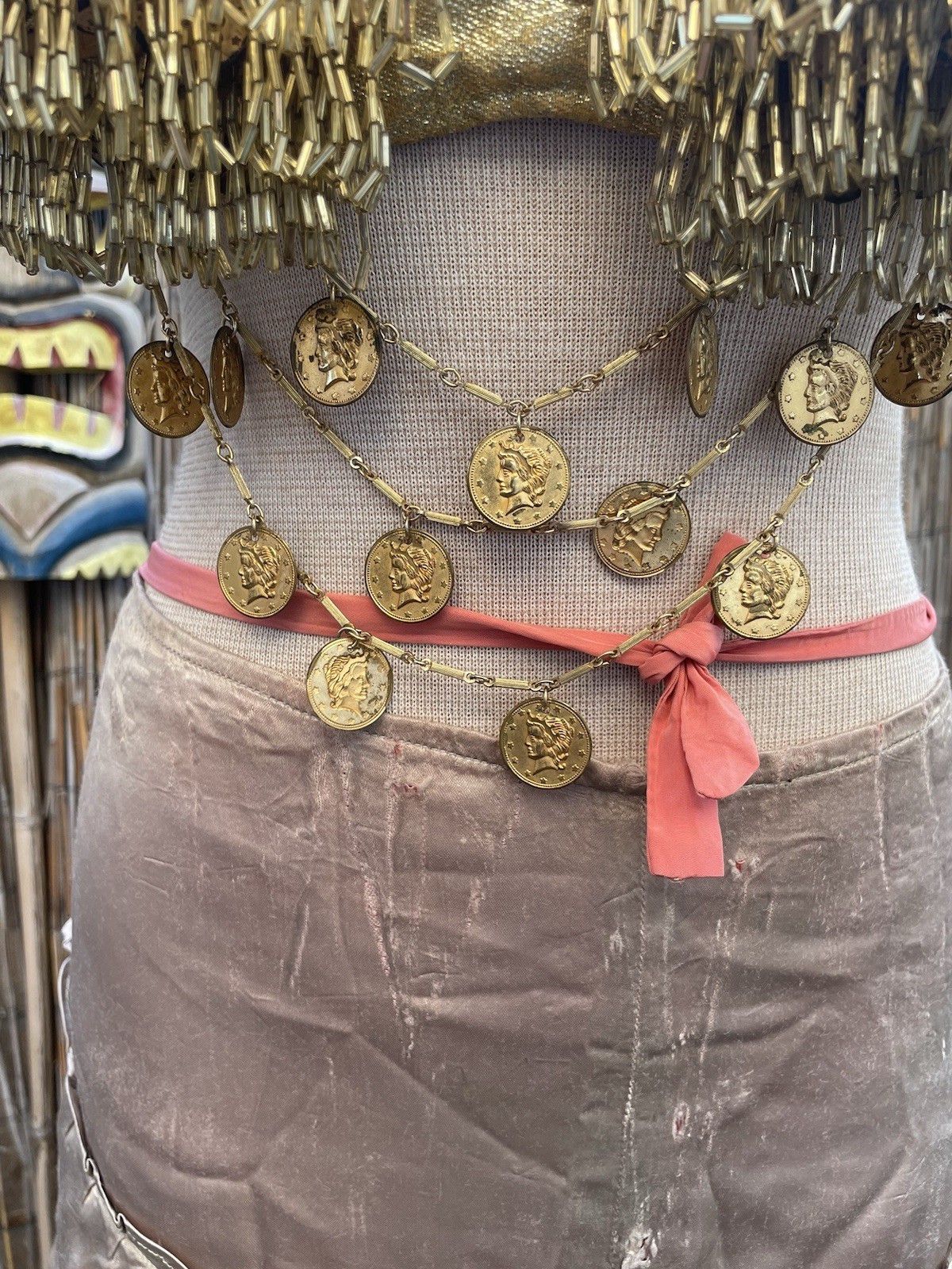 1950s Gold Lame Burlesque / Belly Dancer Coin Bra Size 34~36
