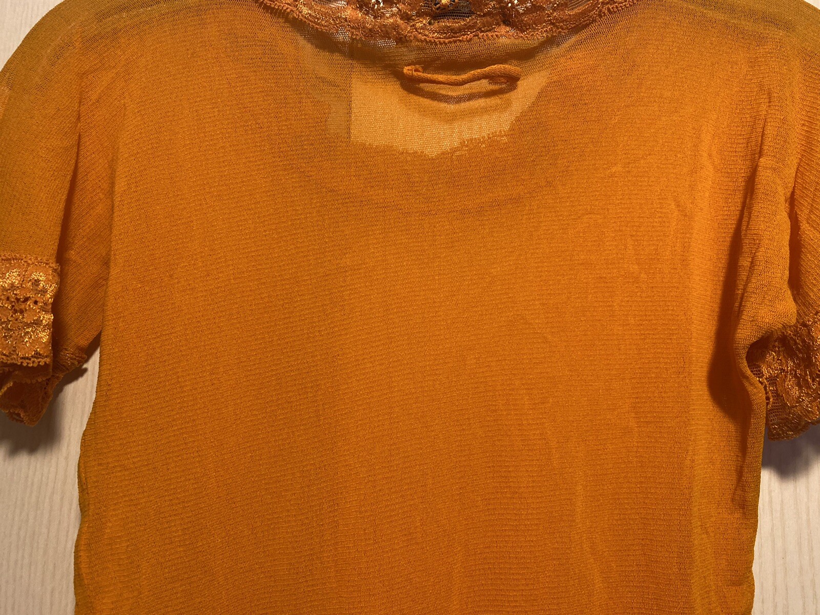 Vintage Jean Paul Gaulthier T-shirt 1990er orange mit Spitze, S, ungetragen