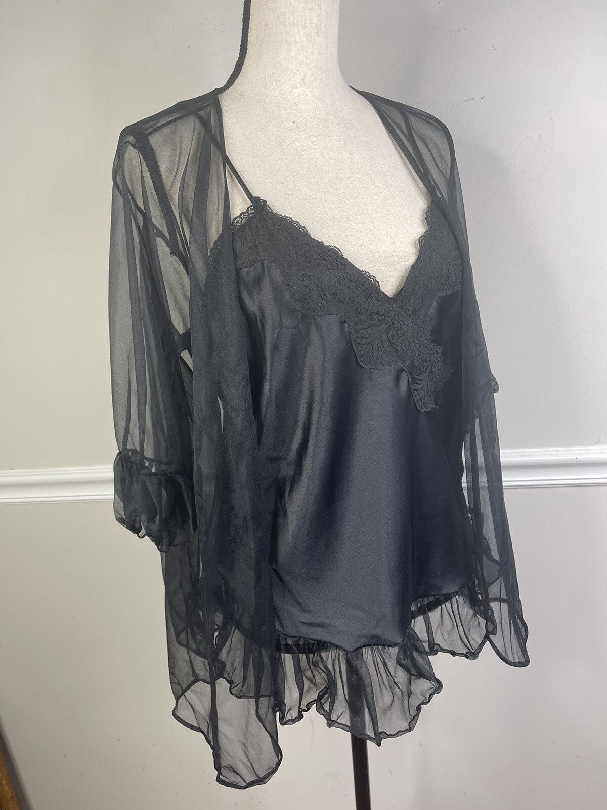 Vintage DELICATES Liquid SATIN Lace Cami Peignoir Black Large Chiffon Set Sexy