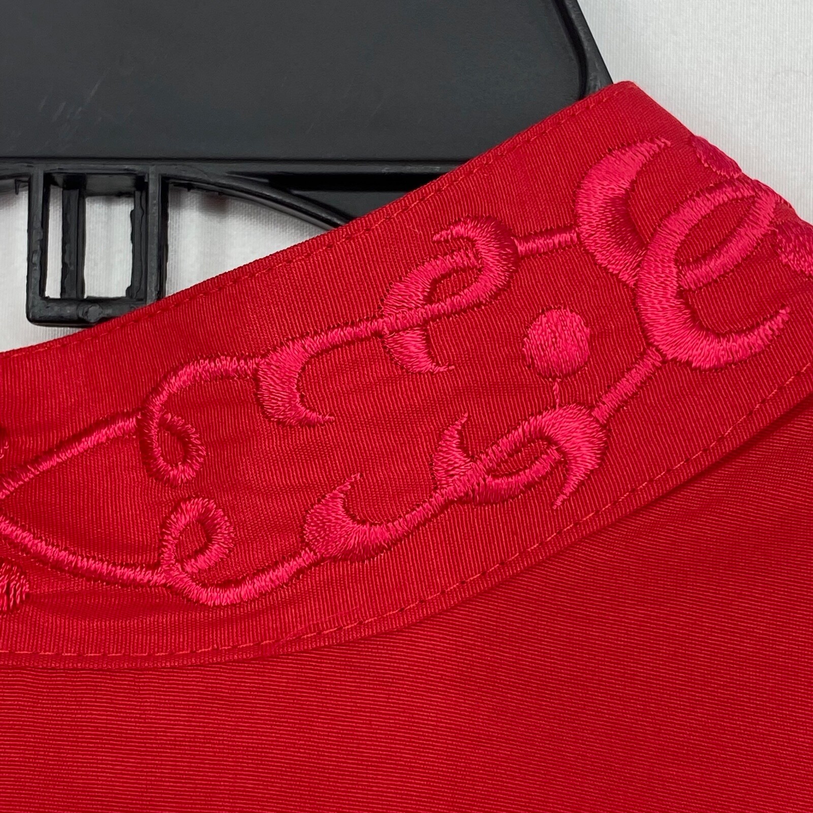Gloria Lance Womens Large Vintage Mock Neck Top Red Embroidered Missing Button
