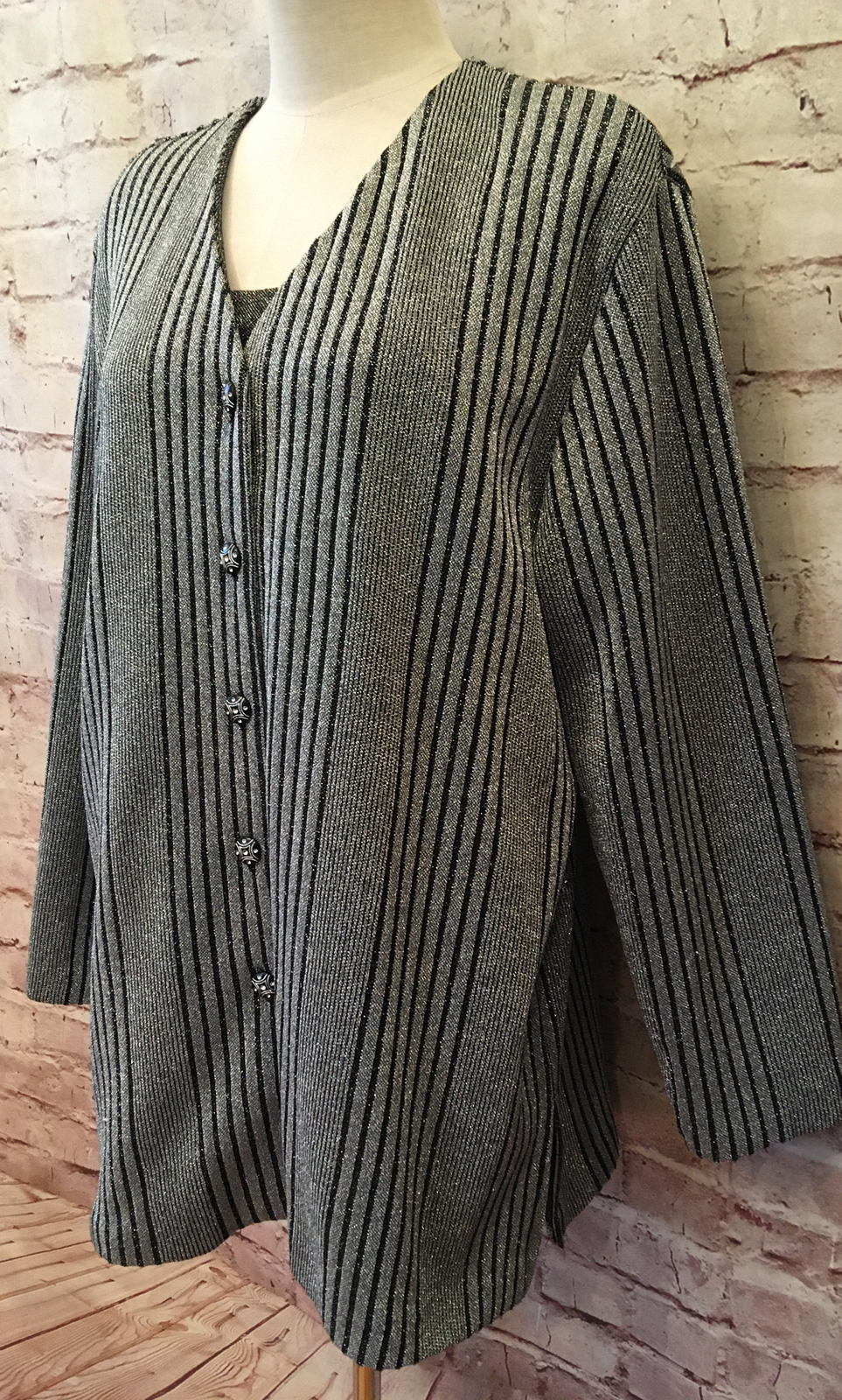 Vintage Ruth Norman Womens Silver Metallic Dressy Jacket & Camisole Set – Size L